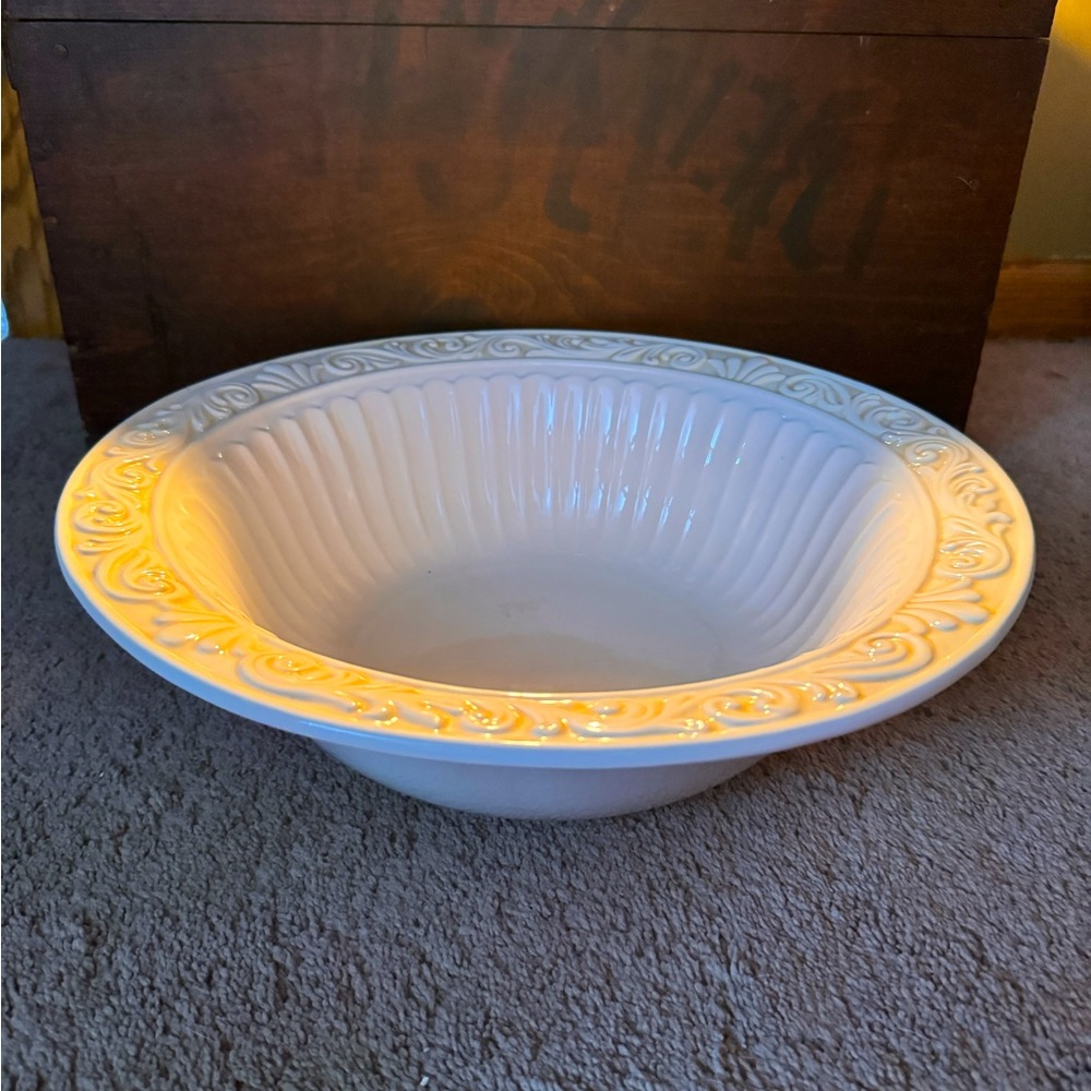 Kari design 14” bowl
